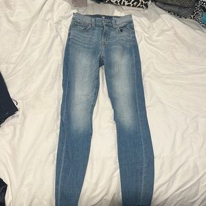 Worn once 7 for all mankind high rise ankle gwenevere jeans size 23